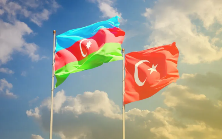 مقایسه شرایط مهاجرت به ترکیه یا آذربایجان