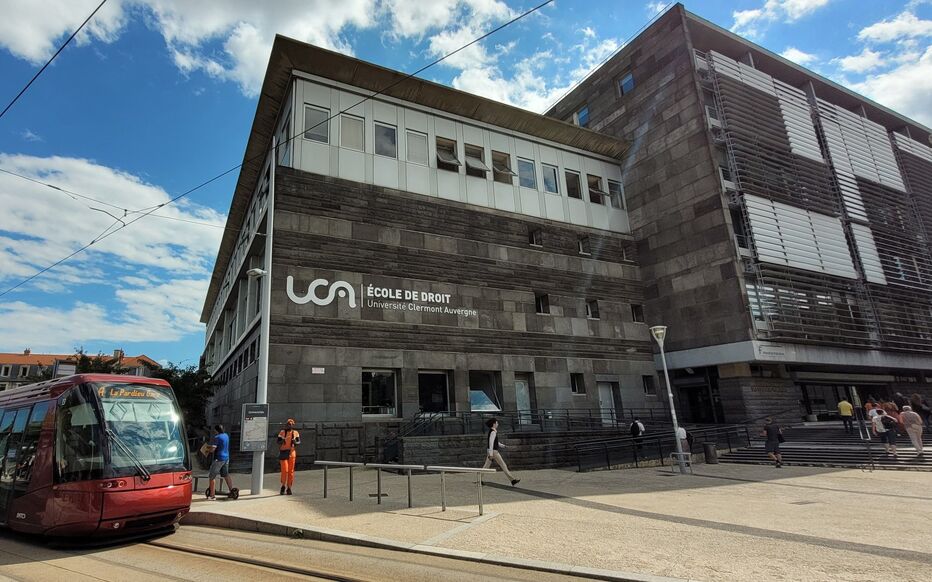 دانشگاه کلرمونت اوورن | Université Clermont Auvergne